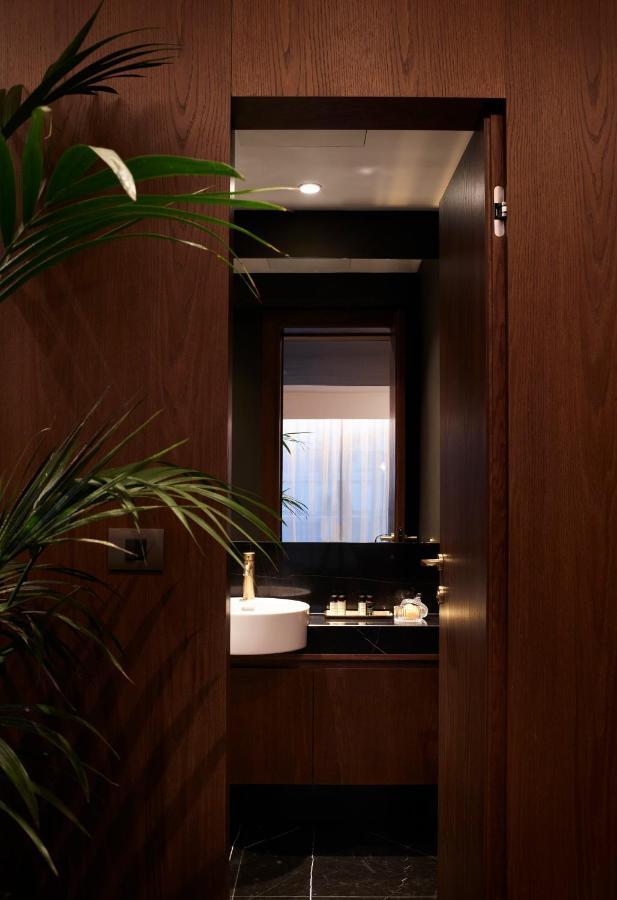 Presidential King Suite